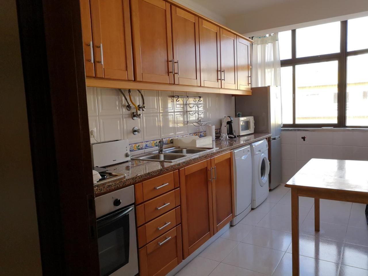 Appartamento Pro Touristic Peniche Surf & Beach Esterno foto