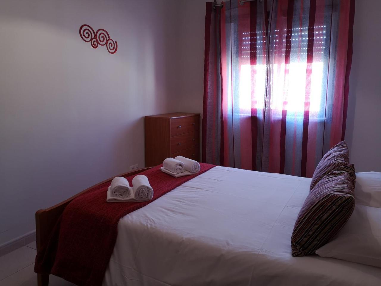 Appartamento Pro Touristic Peniche Surf & Beach Esterno foto